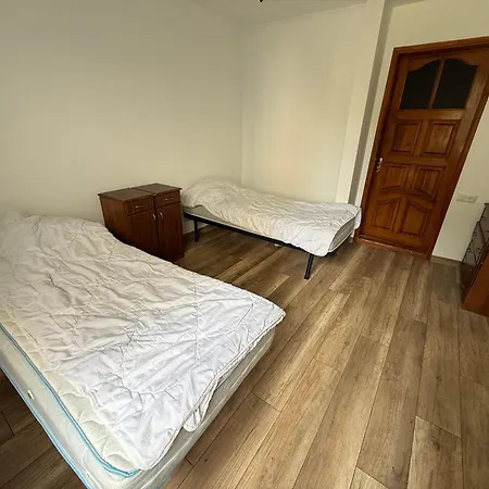 на кульпарківській, Viktoria Gardens, франківський район, тц південний * إلفيف