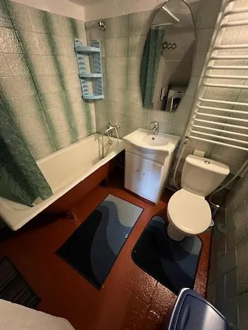 на кульпарківській, Viktoria Gardens, франківський район, тц південний アパート *